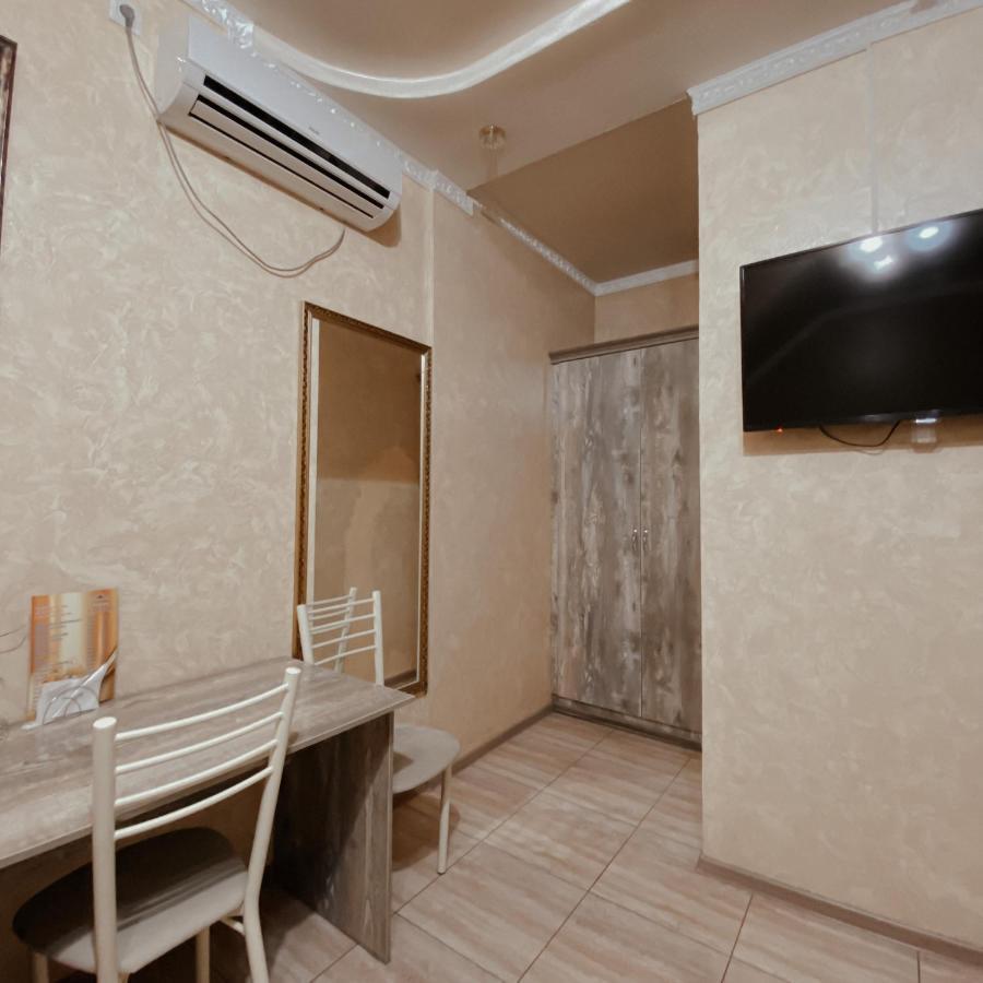 Galeon Hotel Bishkek Exterior foto